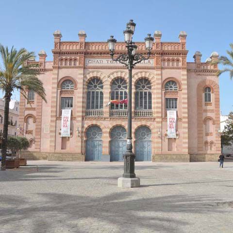 Pavimentación de la Plaza del Falla