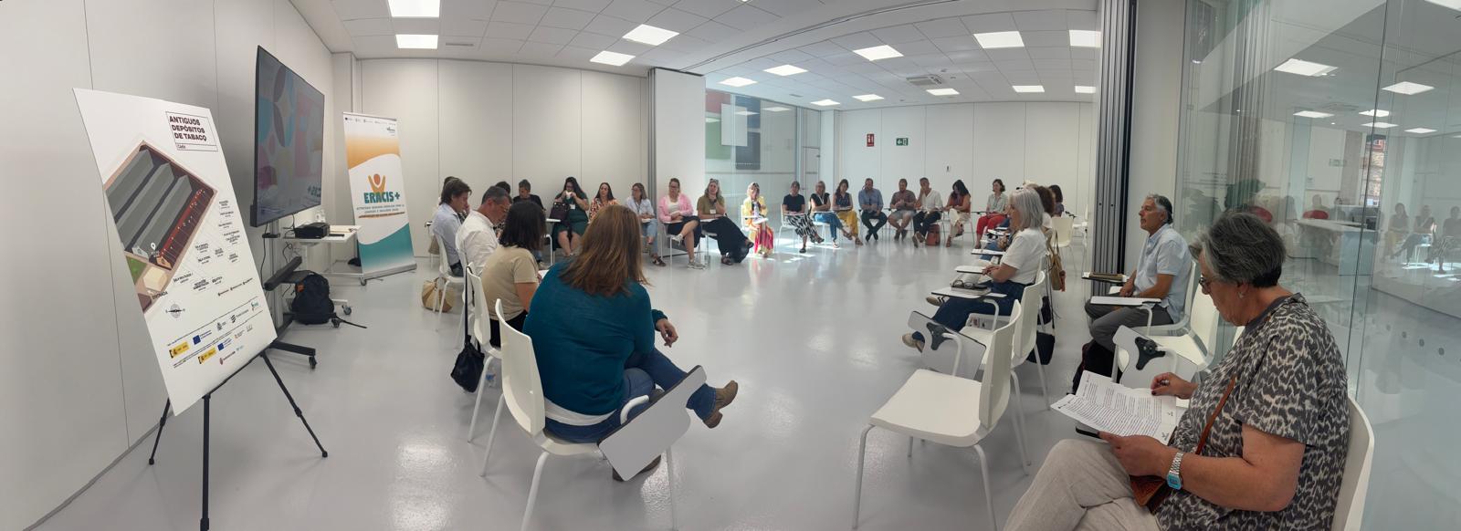 Uso social, cultural y de emprendimiento y empleo